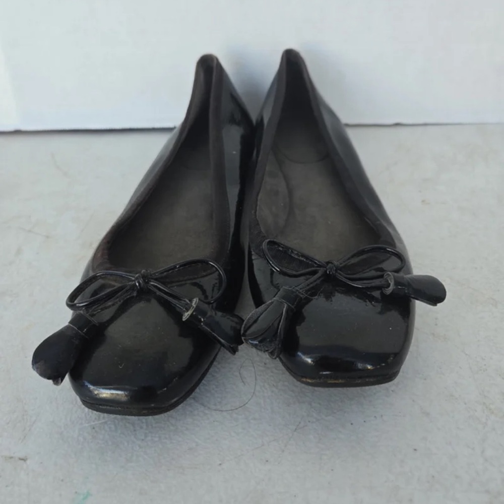 Stuart Weitzman Black Patent Flats